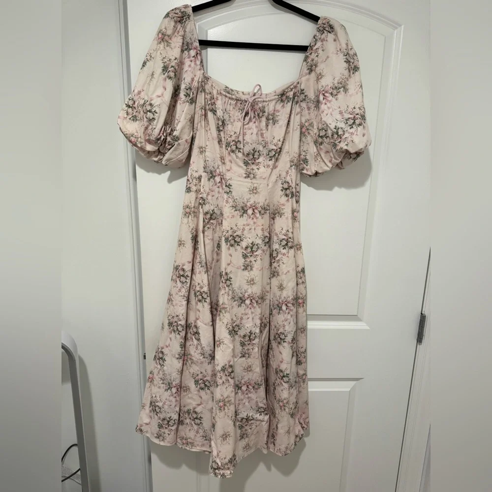 Selkie Cream Floral Midi Dress - Picture 5 of 11